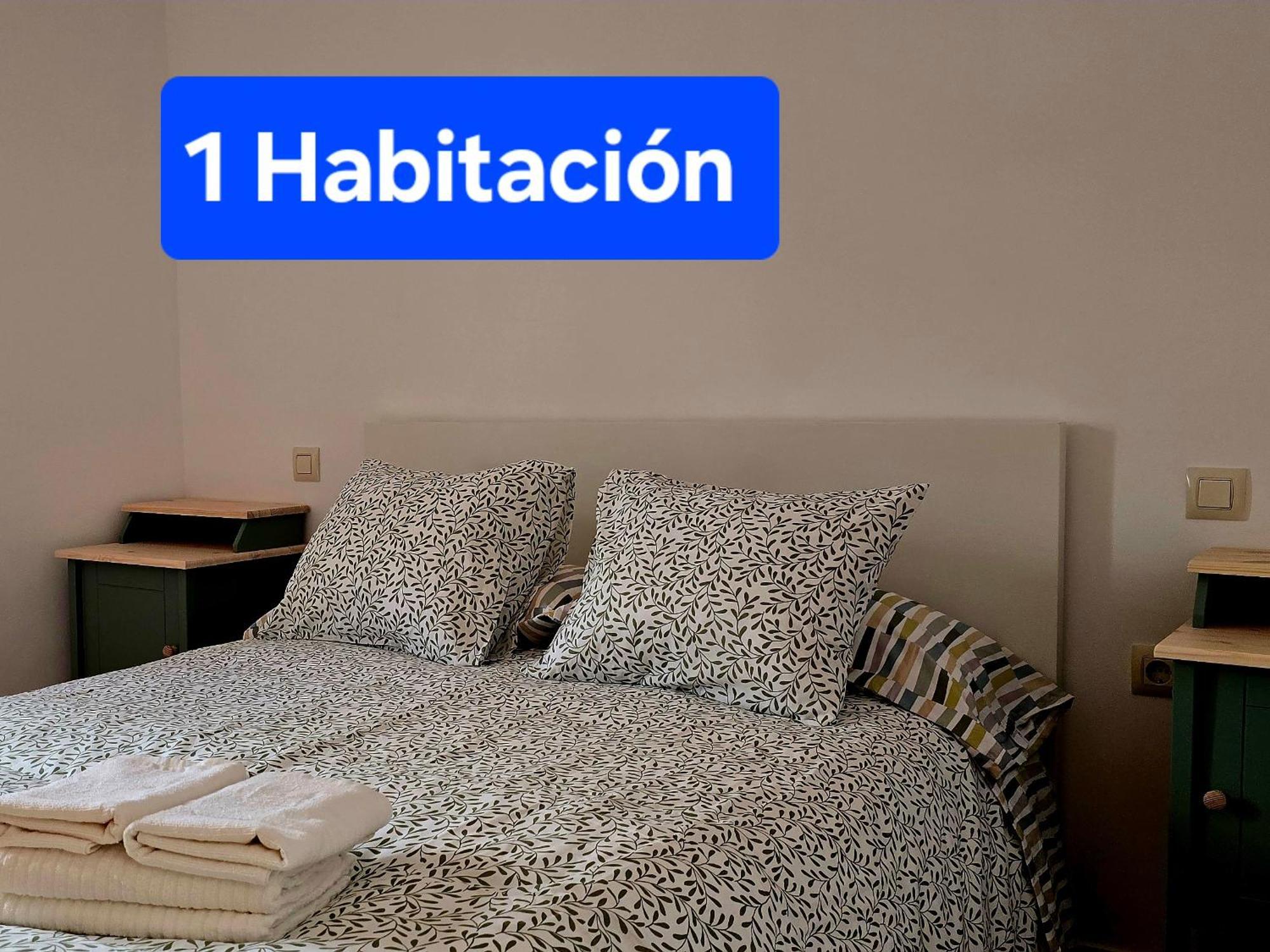 Apartamentos,Puerta De Bisagra-Parking Gratis Toledo Exterior foto